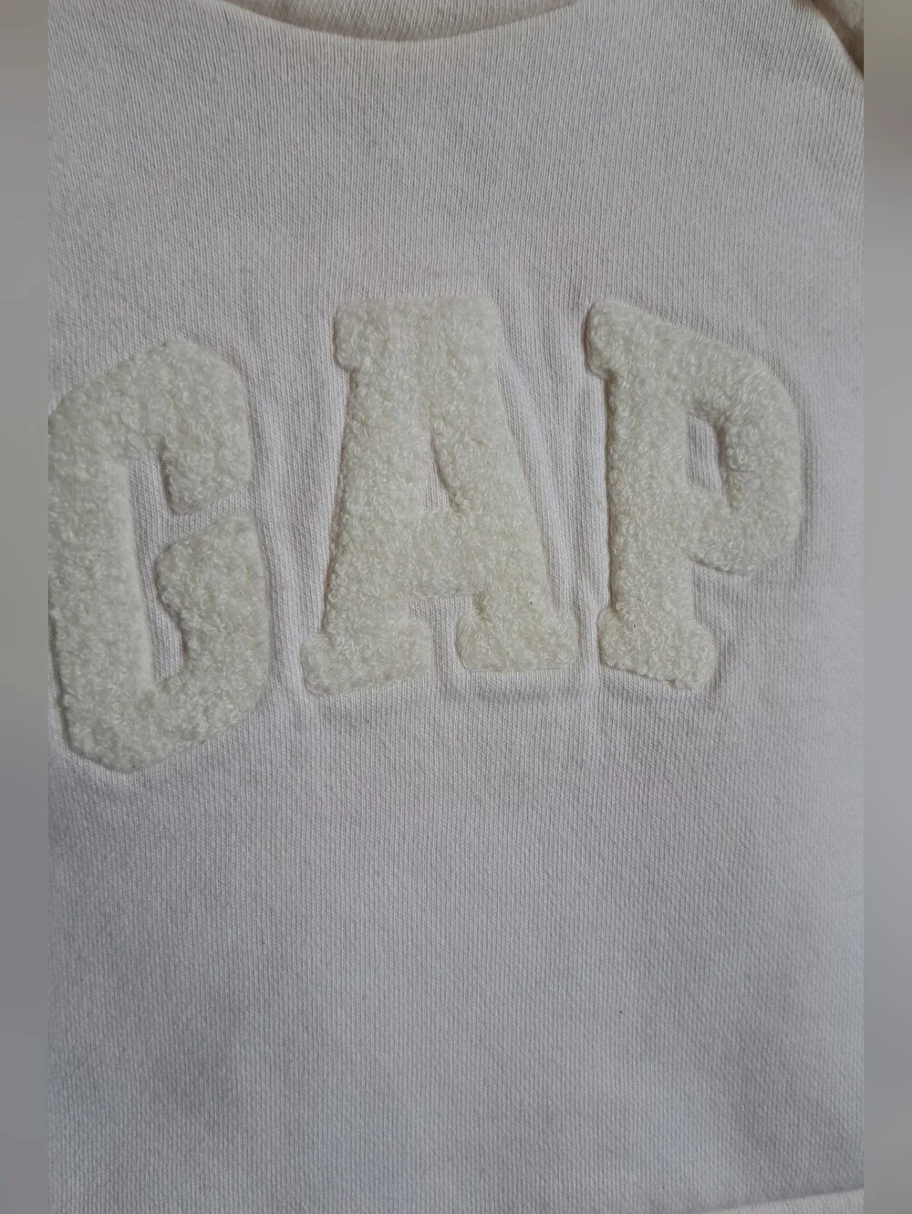Baby Gap Girls Cream Fuzzy Sweater Size 6-12 Months